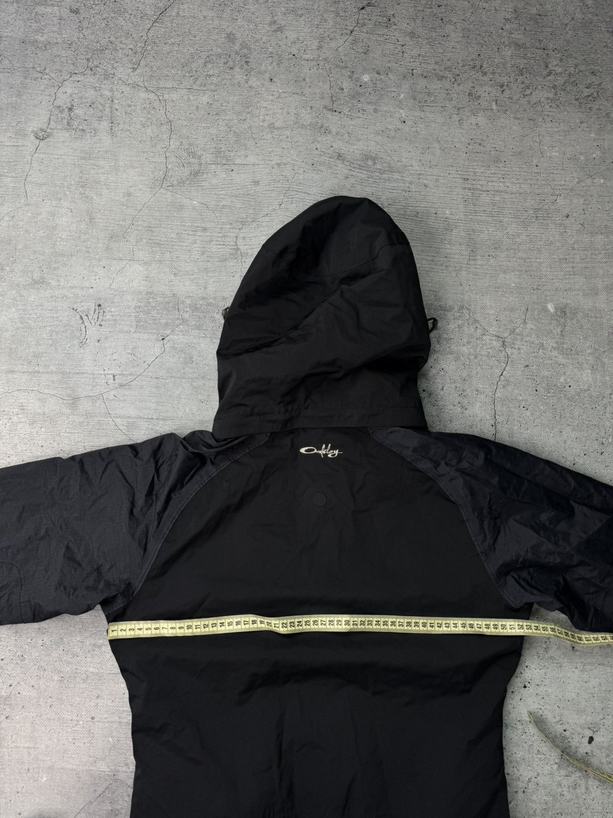 Oakley Vintage 90’s Oakley Y2K Ski Gorpcore Monogram Jacket Size S / US 4 / IT 40 - 22 Thumbnail
