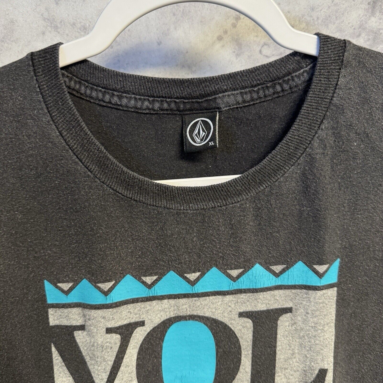 Volcom Vintage Volcom T Shirt Mens XL Black Y2K Short Sleeve Surf S Size US XL / EU 56 / 4 - 4 Thumbnail