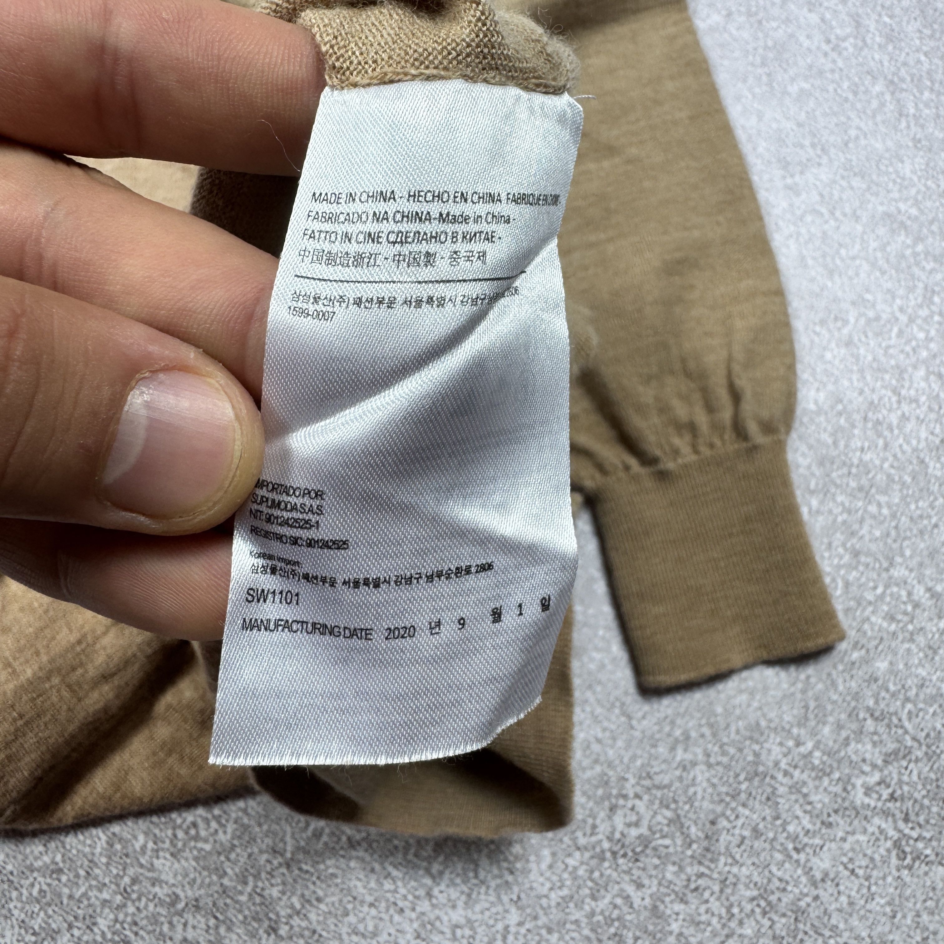 Suitsupply Suitsupply Merino Wool Beige Crewneck Jumper Sweater Size M Size US M / EU 48-50 / 2 - 8 Thumbnail