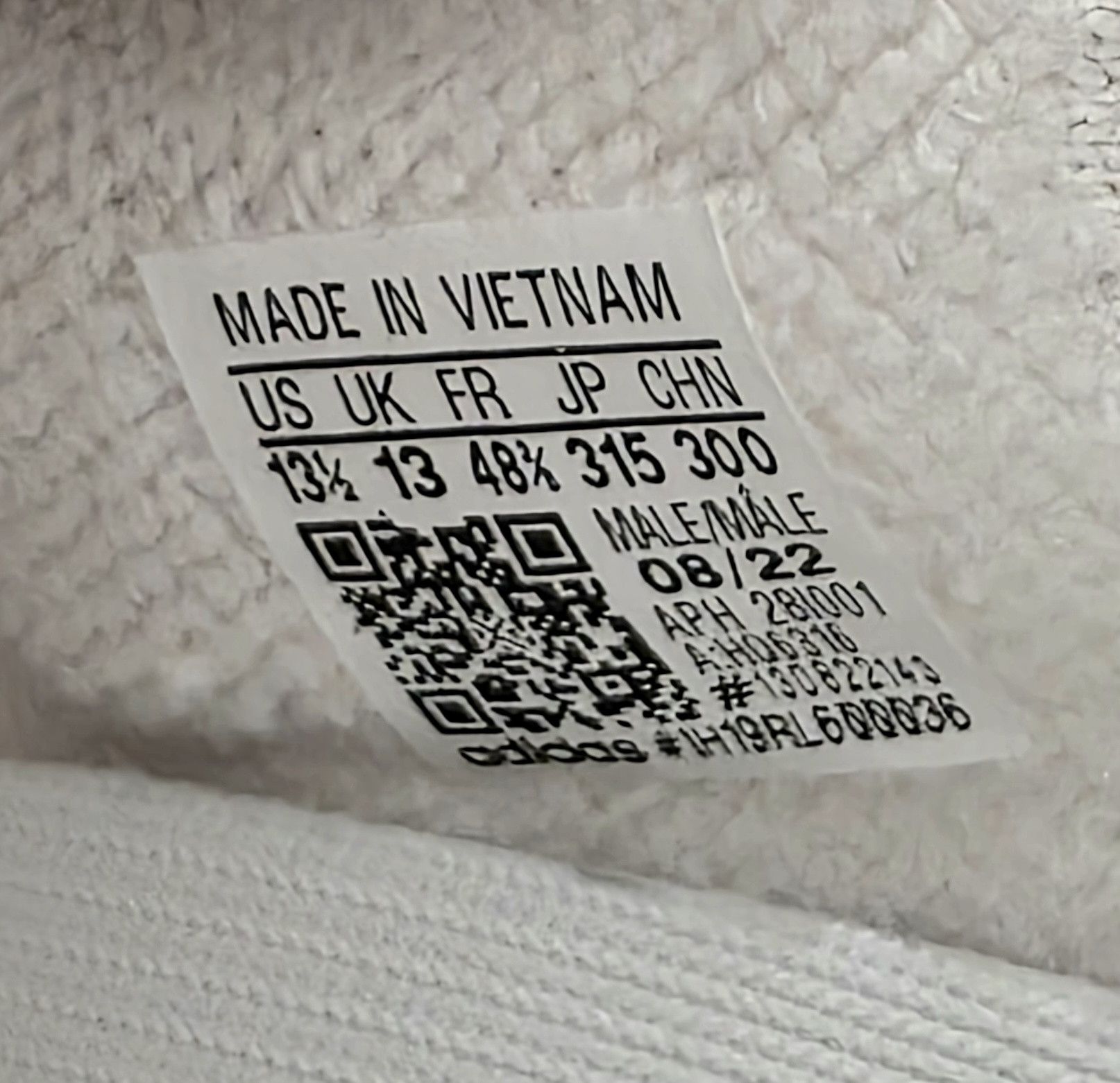 Adidas Adidas Yeezy 350 V2 Bone HQ6316 Size 13.5 Cream Size US 13 / EU 46 - 9 Thumbnail