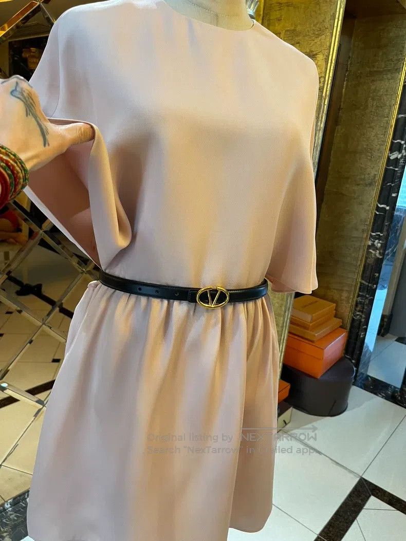 Valentino Valentino Classic cape dress Size M / US 6-8 / IT 42-44 - 5 Thumbnail