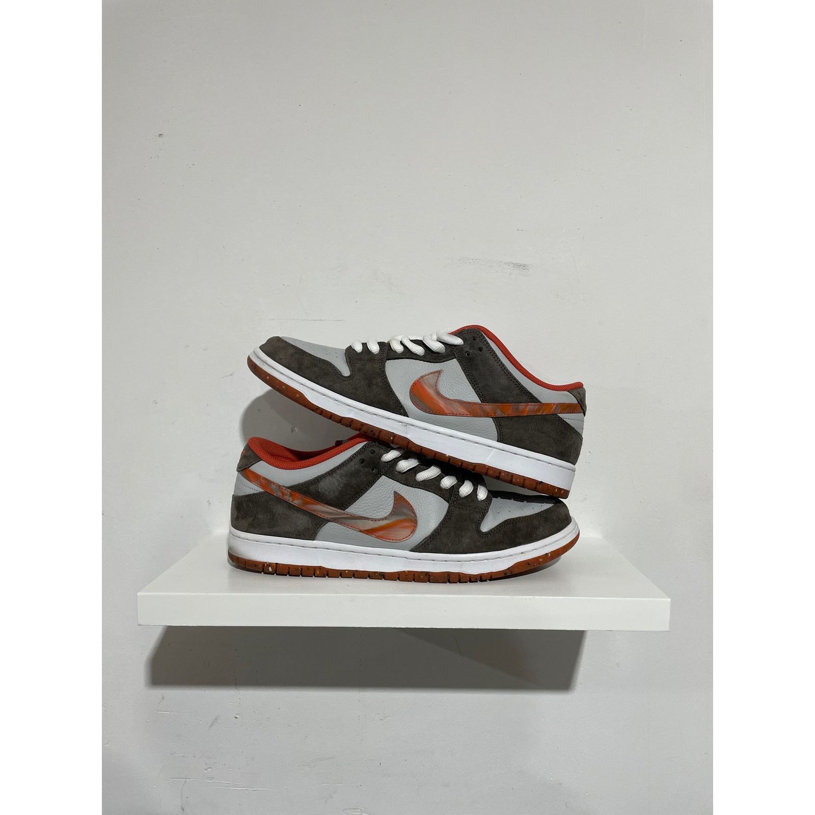 Nike NIKE SB DUNK LOW CRUSHED D.C. SIZE 11 Size US 11 / EU 44 - 1 Thumbnail
