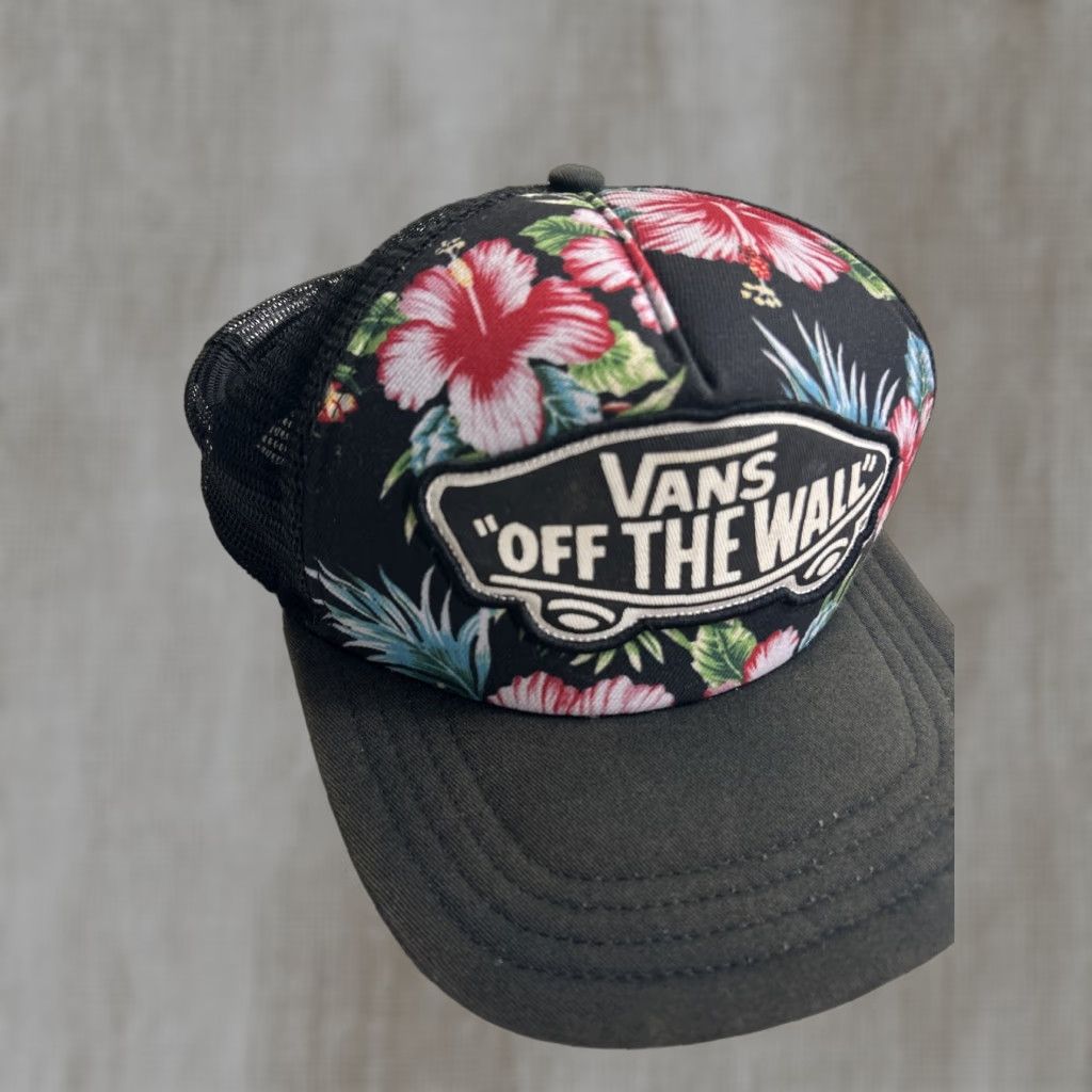 Vans Vans Off The Wall Hat Trucker Black Floral Hibiscus Adjustable One Size Size ONE SIZE - 1 Thumbnail