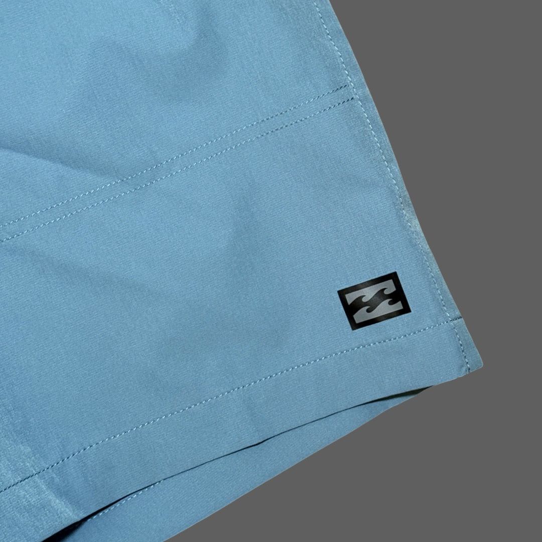 Billabong Billabong Dexter EW Hybrid 19 Blue Shorts Size L NWT Size US 35 - 2 Thumbnail