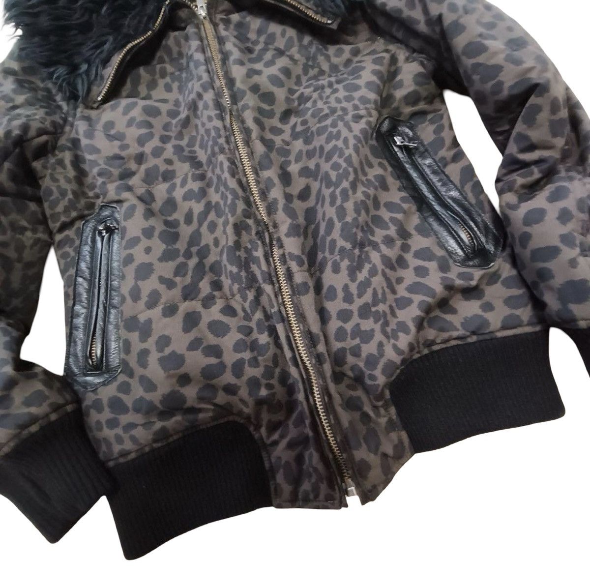 Hysteric Glamour HYSTERIC GLAMOUR Primaloft Leopard Print Fur Collar Jacket Size US S / EU 44-46 / 1 - 3 Thumbnail