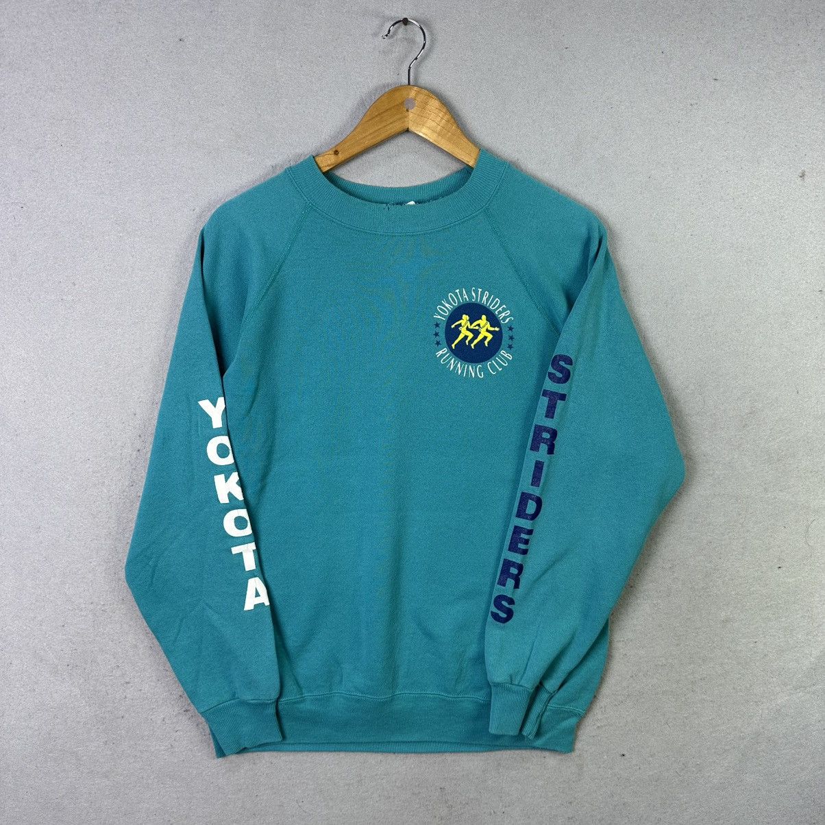 Vintage Vintage Yokota Air Base Frostbite Footrace Sweatshirt Size US M / EU 48-50 / 2 - 1 Thumbnail