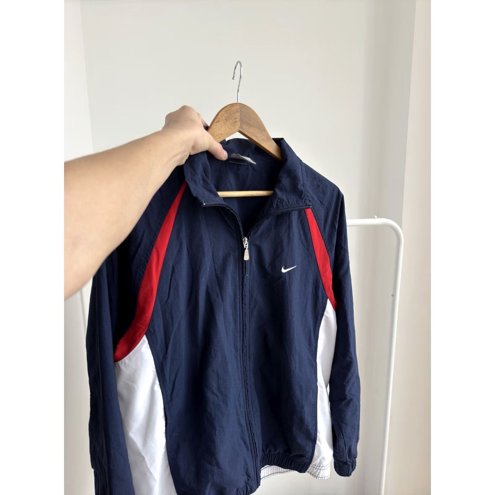 Nike Nike Vintage Nylon Track light Jacket S Mens Blue 90s Windbreaker Streetwear USA 90s Vintage Nike jacket Mens S Blue Nylon Track jacket Size US S / EU 44-46 / 1 - 4 Thumbnail