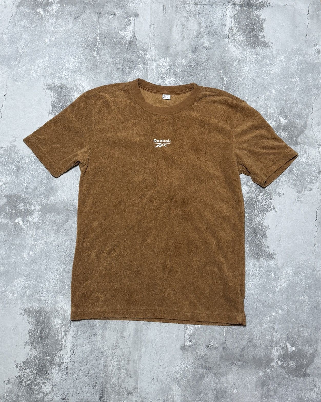 Reebok × Vintage Reebok Asos T-Shirt – Brown, Vintage Look Size XS / US 0-2 / IT 36-38 - 1 Thumbnail