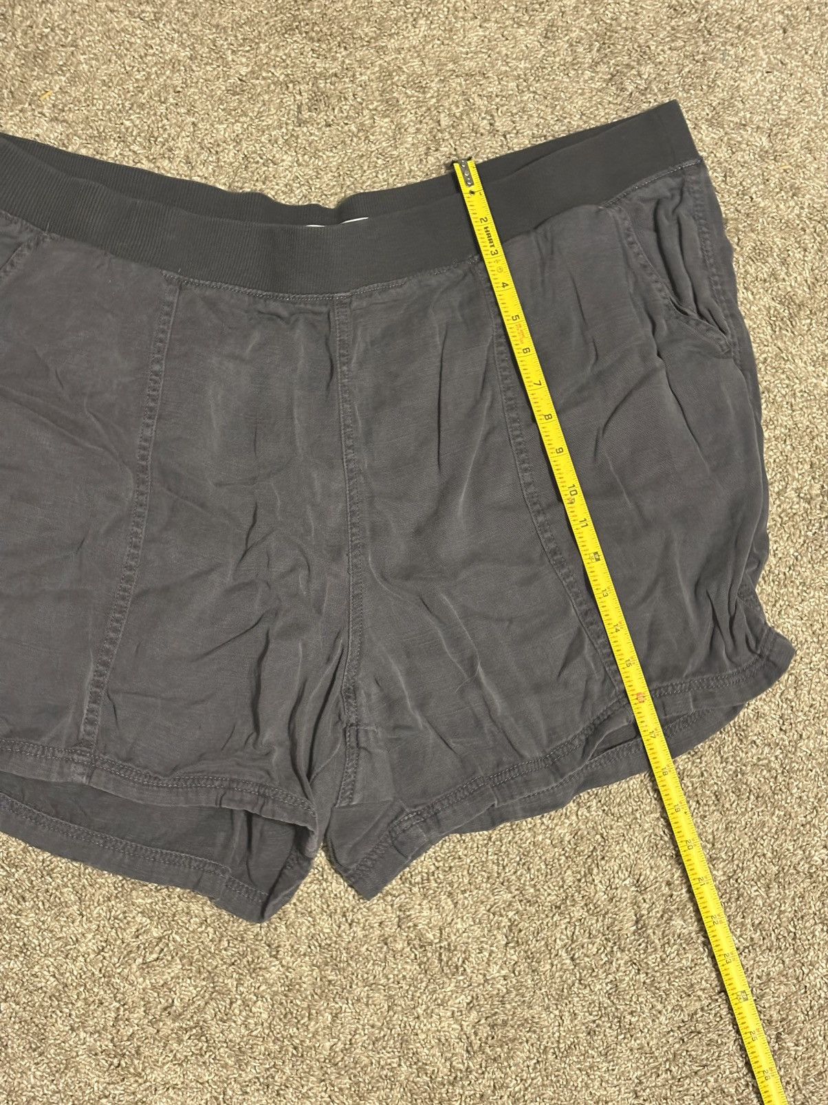 Sonoma (Sonoma) Gray Plus Size Shorts: Size 2XL Size 42" / US 20 - 5 Thumbnail