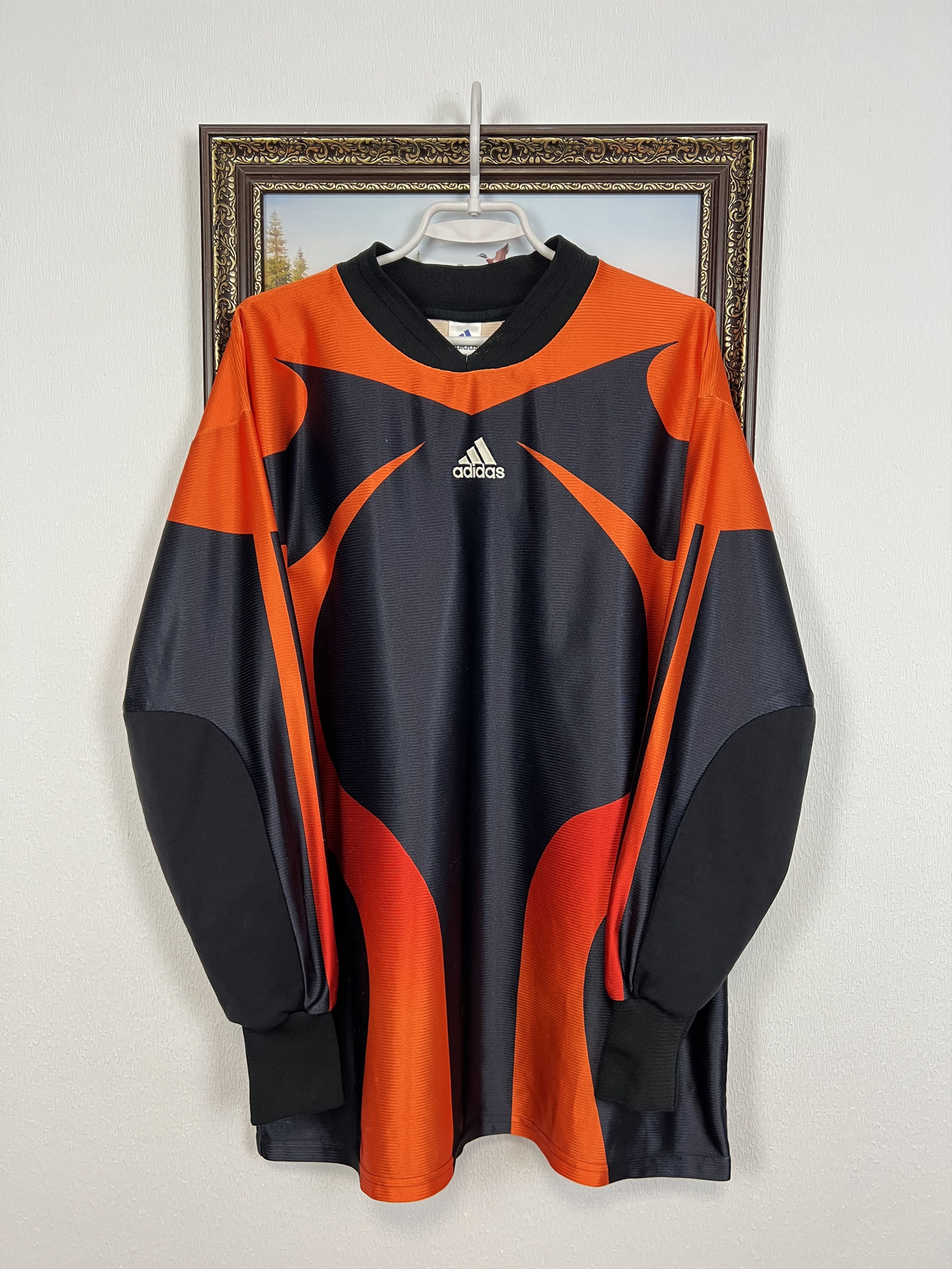 Adidas Vintage Adidas Football Goalkeeper Template Shirt Size US L / EU 52-54 / 3 - 1 Thumbnail