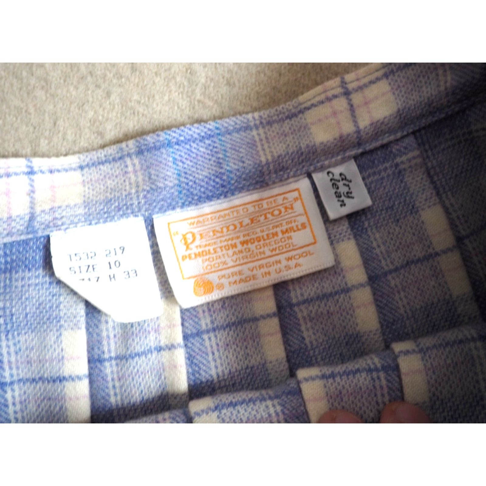 Pendleton VTG Pendleton Wool Blue White Plaid Tartan Skirt 27W Women 1970s Hippy Casual Wool 100% Original Canada US Built Size 27" / US 4 / IT 40 - 3 Thumbnail
