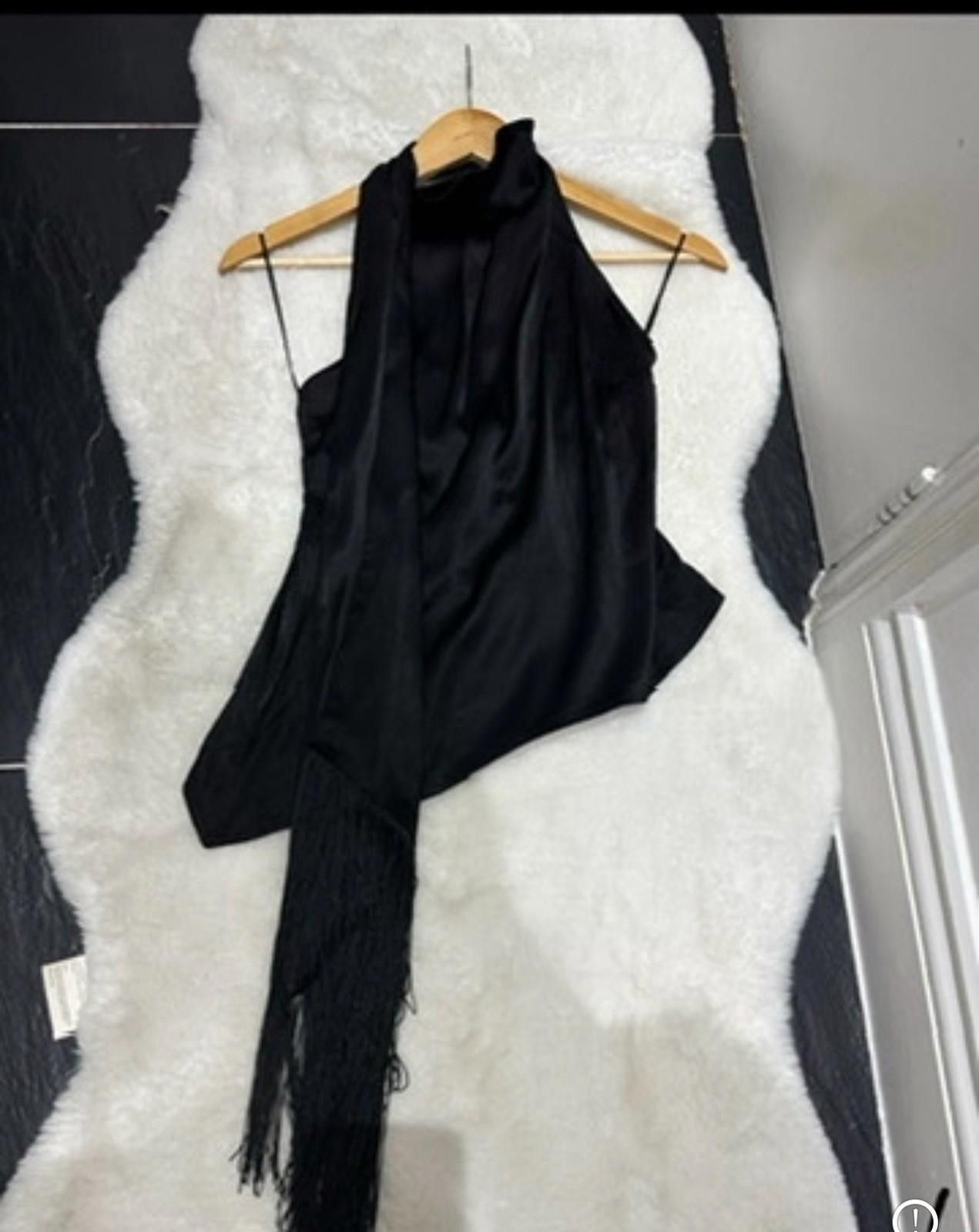 Zara ZARA black halter neck top with open back BNWT Size S / US 4 / IT 40 - 1 Thumbnail