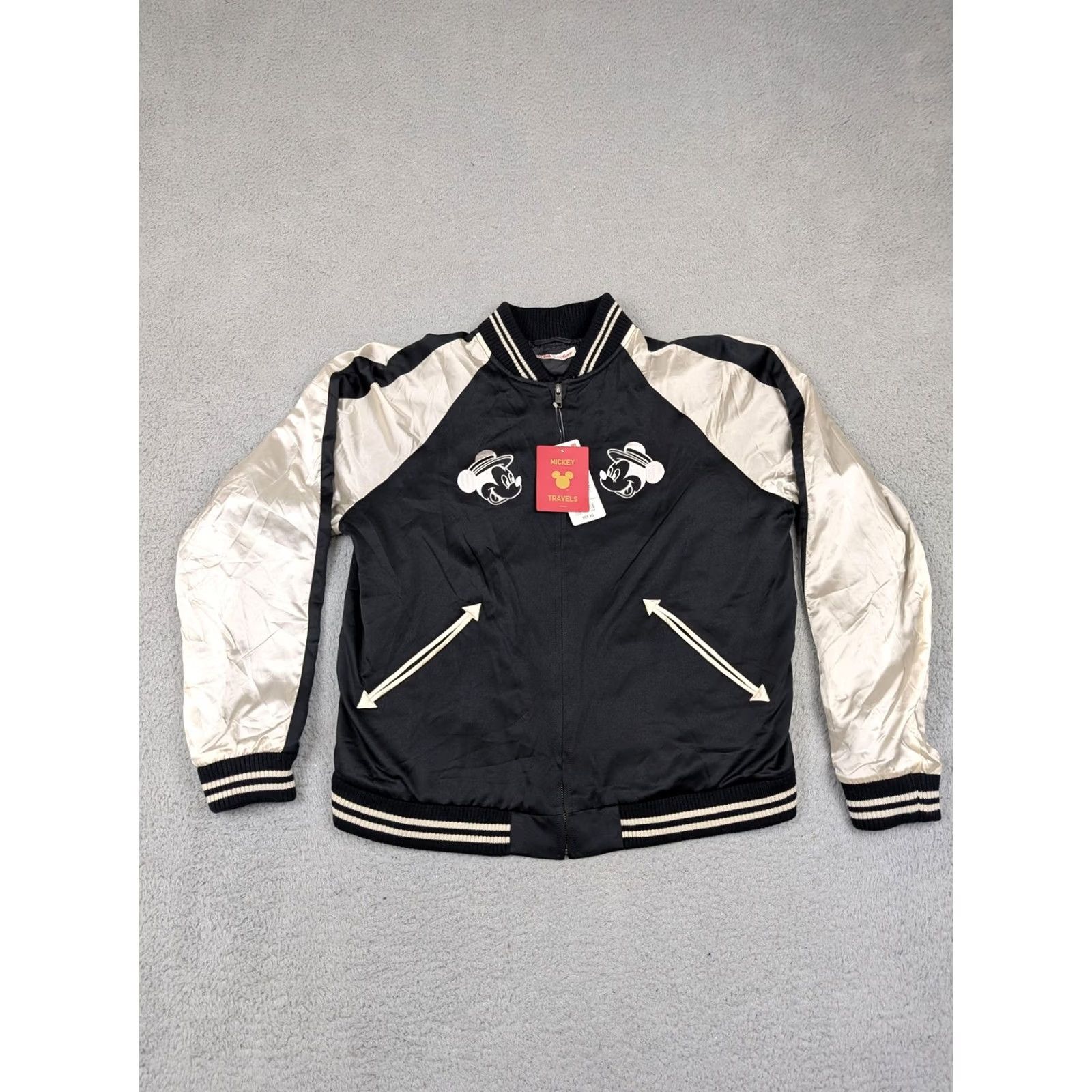 Uniqlo Uniqlo Disney Womens Medium Bomber Jacket Black Polyester Sleeve Lining Size M / US 6-8 / IT 42-44 - 2 Thumbnail