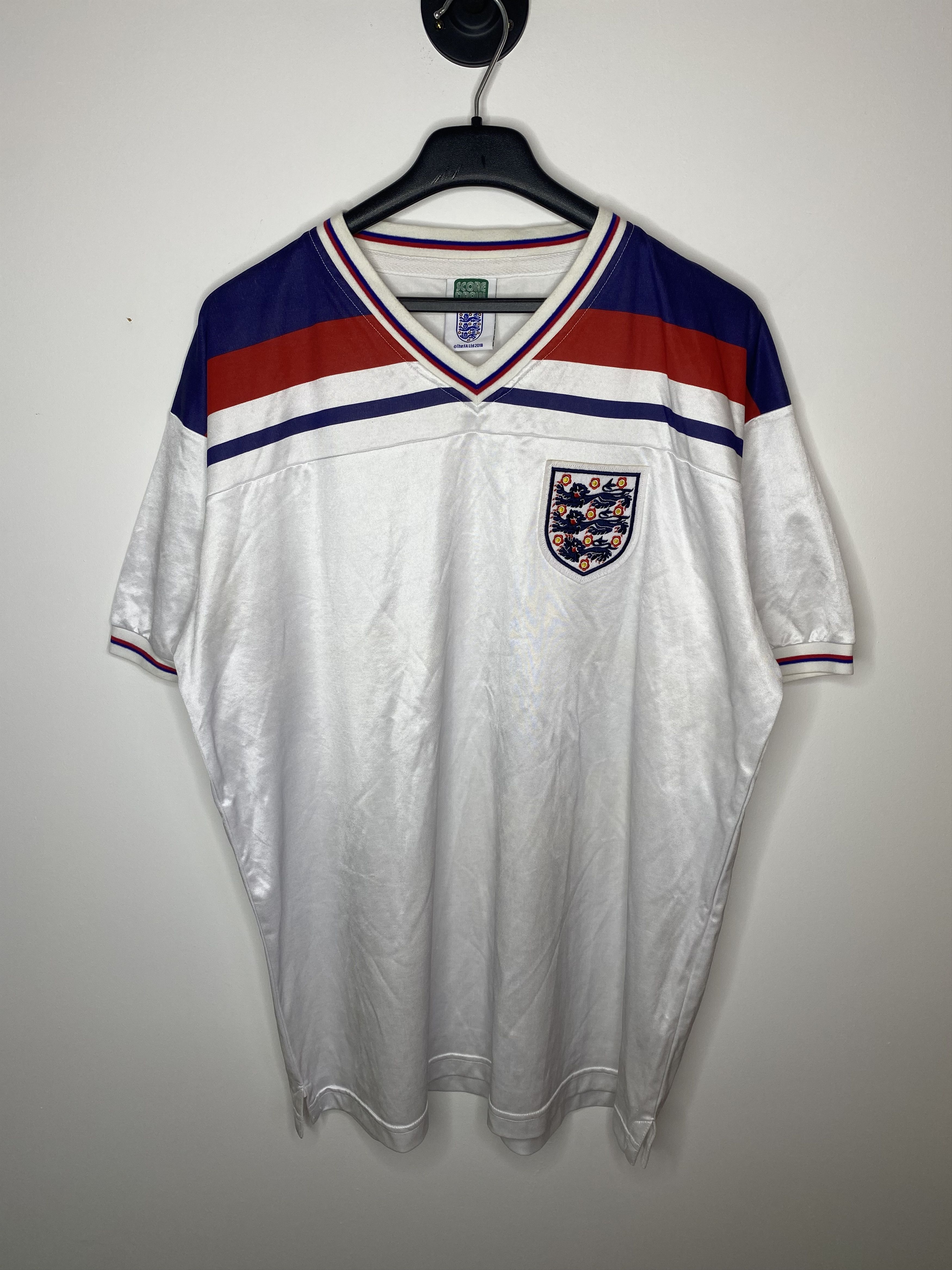 UEFA ENGLAND 1980 HOME RETRO REPLICA FOOTBALL SHIRT SOCCER JERSEY Size US XXL / EU 58 / 5 - 1 Thumbnail