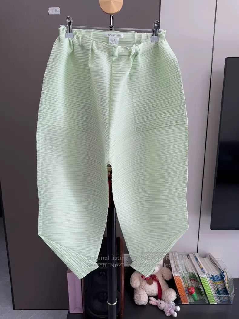 Issey Miyake Issey Miyake size:3 Short Sleeve Top Size 22" - 1 Thumbnail