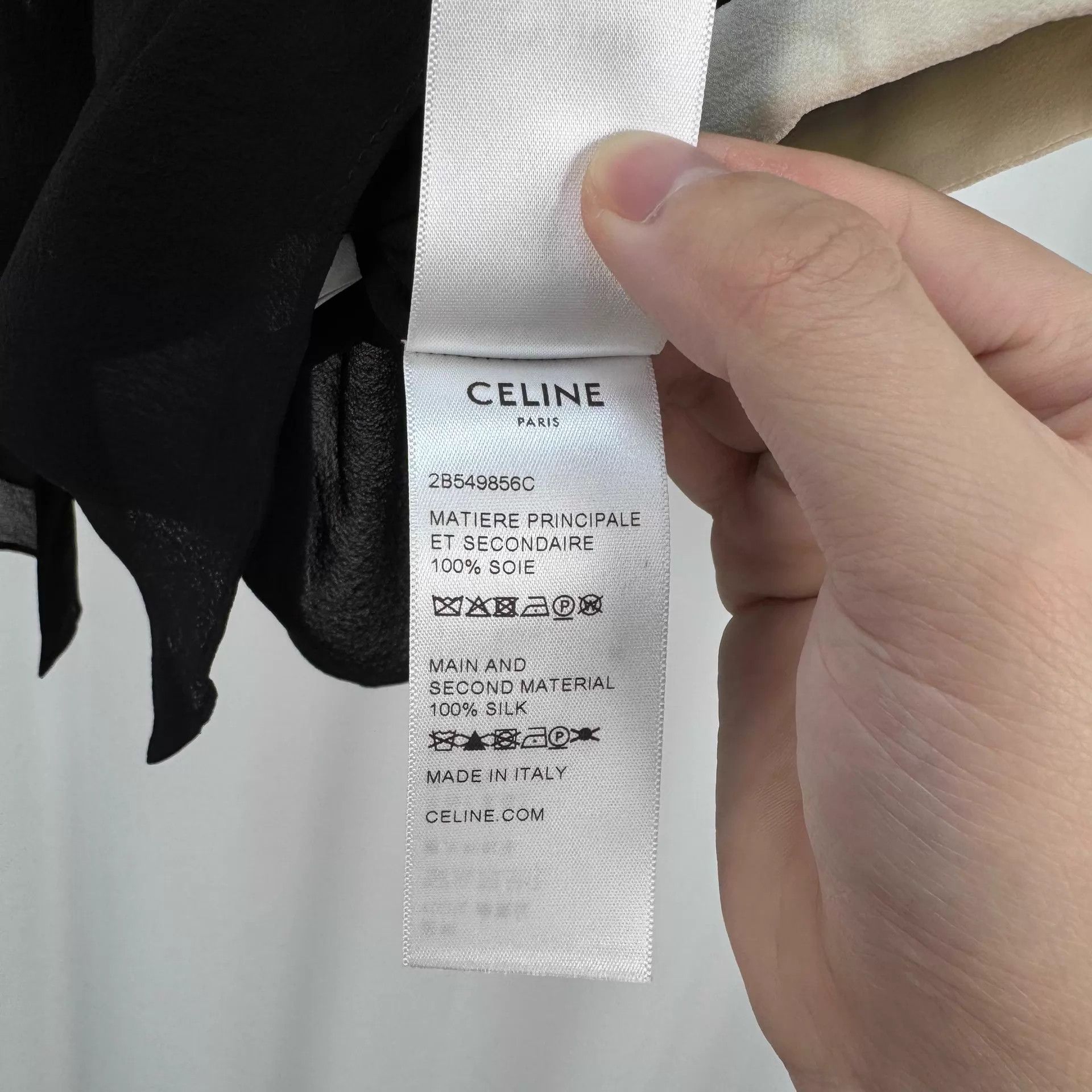 Celine Celine Bow Gold Button Silk Top 34 Mint Size XXS / US 00 / IT 34 - 6 Thumbnail