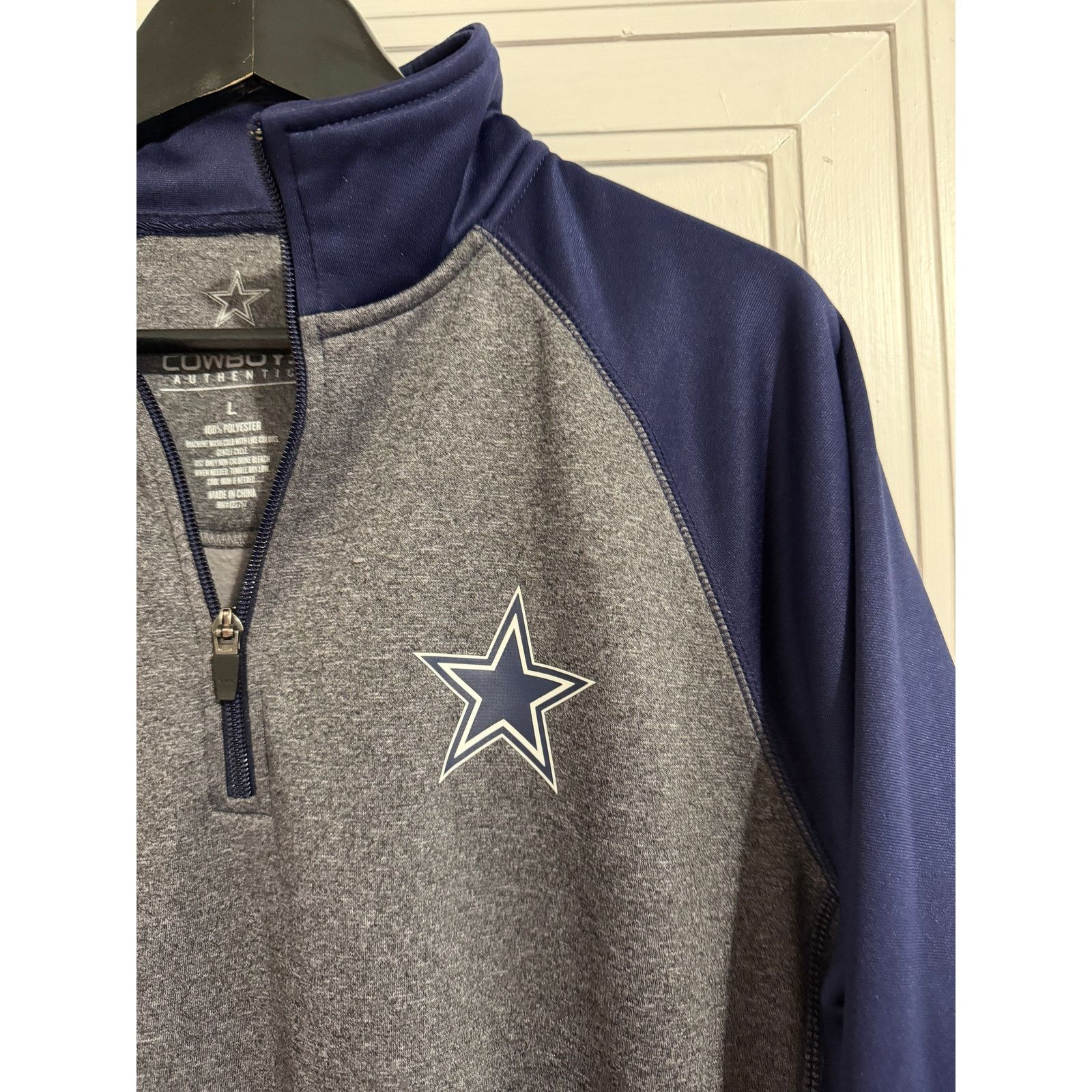 NFL Dallas Cowboys 1/4-Zip Sweatshirt Men's Size Large Size US L / EU 52-54 / 3 - 2 Thumbnail