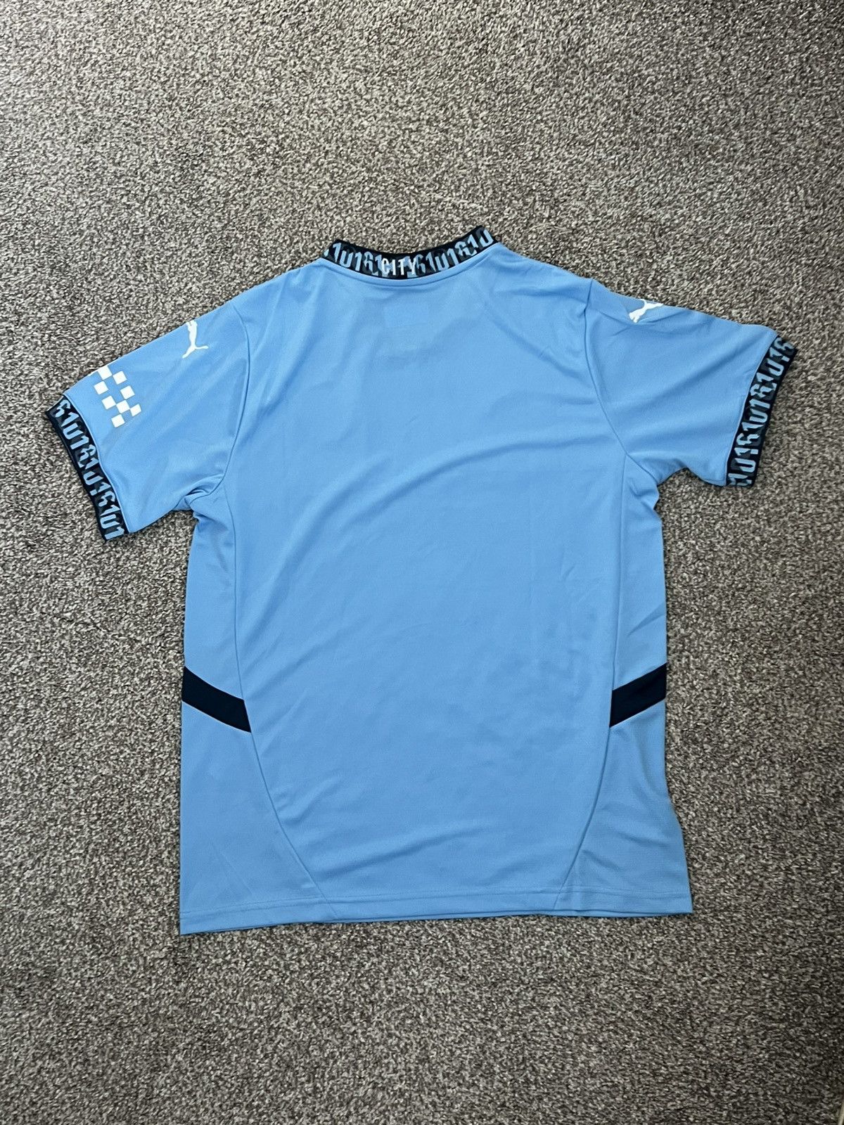 Puma Manchester City Soccer Jersey Size US L / EU 52-54 / 3 - 2 Thumbnail