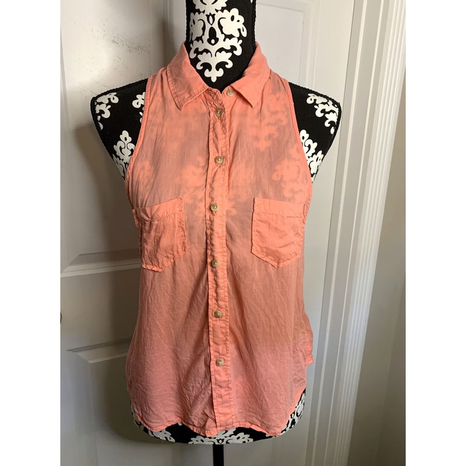 American Eagle Outfitters American Eagle Women’s Tank Top Button Up XS S Sheer Sleeveless Peach/Pink Collared Casual Womens Size S / US 4 / IT 40 - 2 Thumbnail