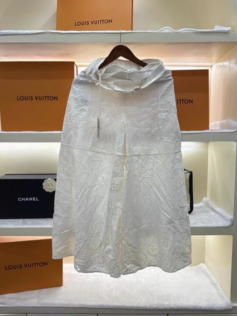 Valentino Valentino White lace skirt Size M / US 6-8 / IT 42-44 - 3 Thumbnail