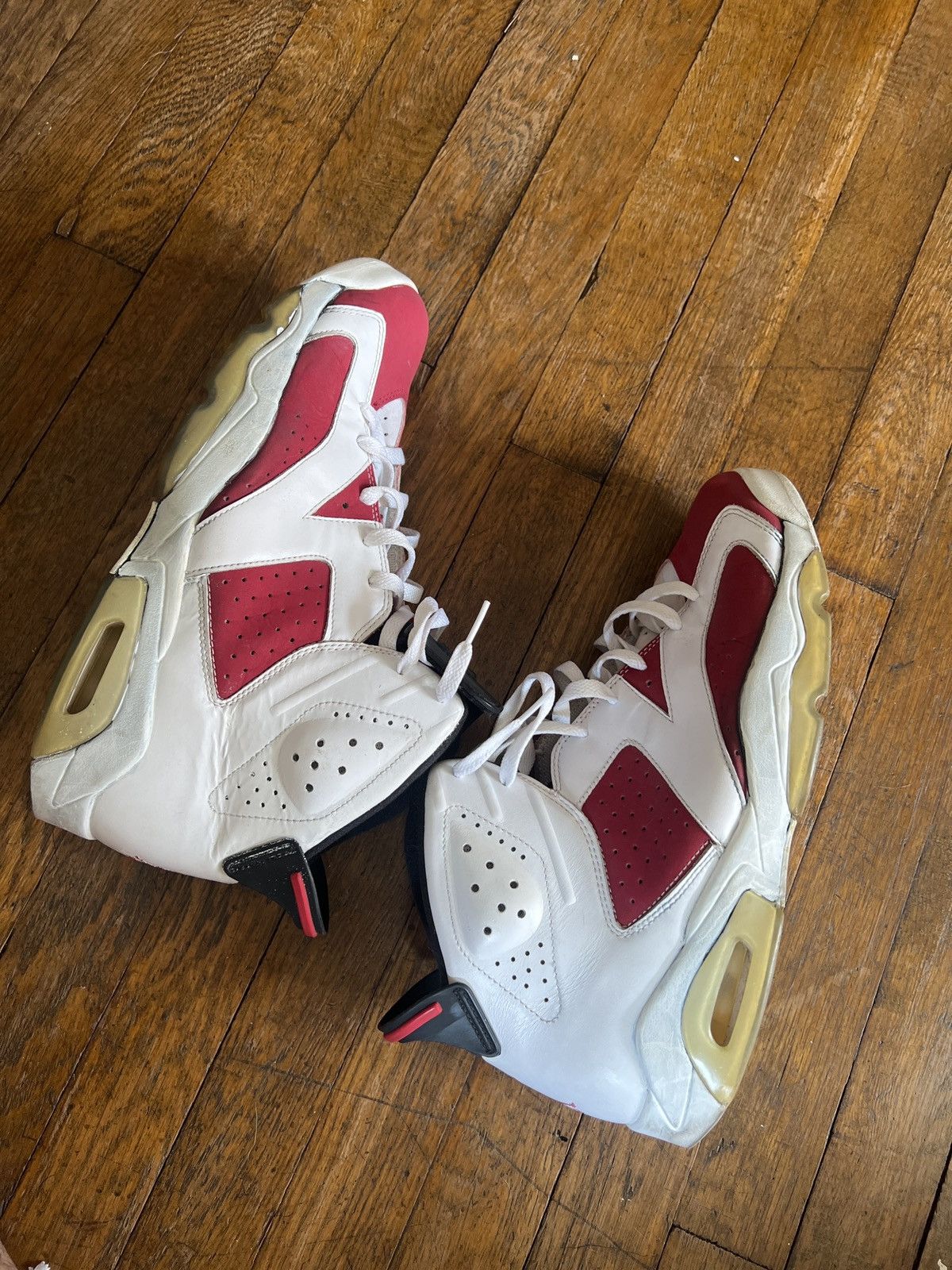 Jordan Brand Jordan 6 Carmine Size US 12 / EU 45 - 2 Thumbnail