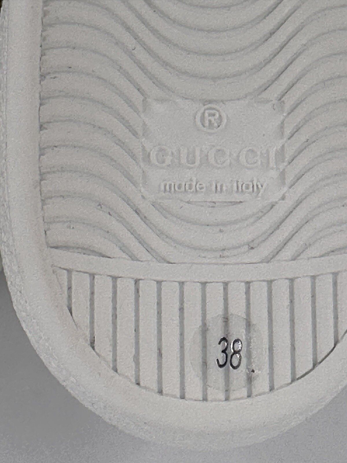 Gucci Size-IT-38/US-8 New Gucci Women's Sneakers Size US 8 / IT 38 - 9 Thumbnail