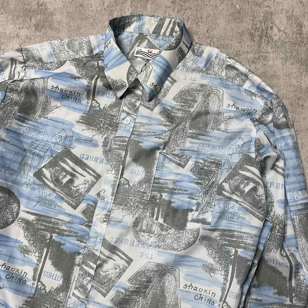Other Blue and white vintage patterned button-up shirt clothing Size US M / EU 48-50 / 2 - 2 Thumbnail