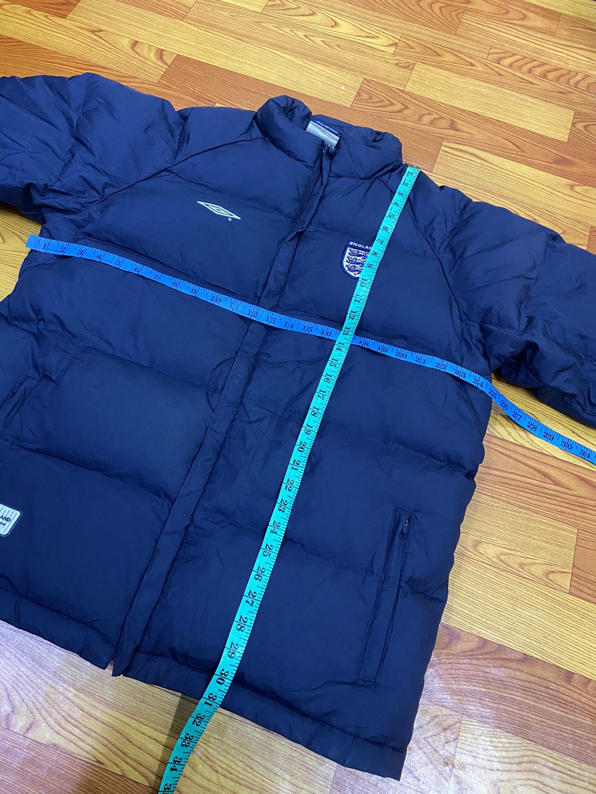 Umbro Umbro England Official Product Puffer Jacket Size US L / EU 52-54 / 3 - 13 Thumbnail