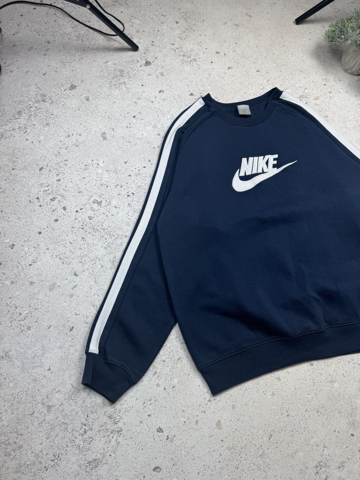 Nike × Vintage Vintage Nike Sweatshirt Big Logo 90s Blue Drill Men’s XL Size US XL / EU 56 / 4 - 2 Thumbnail