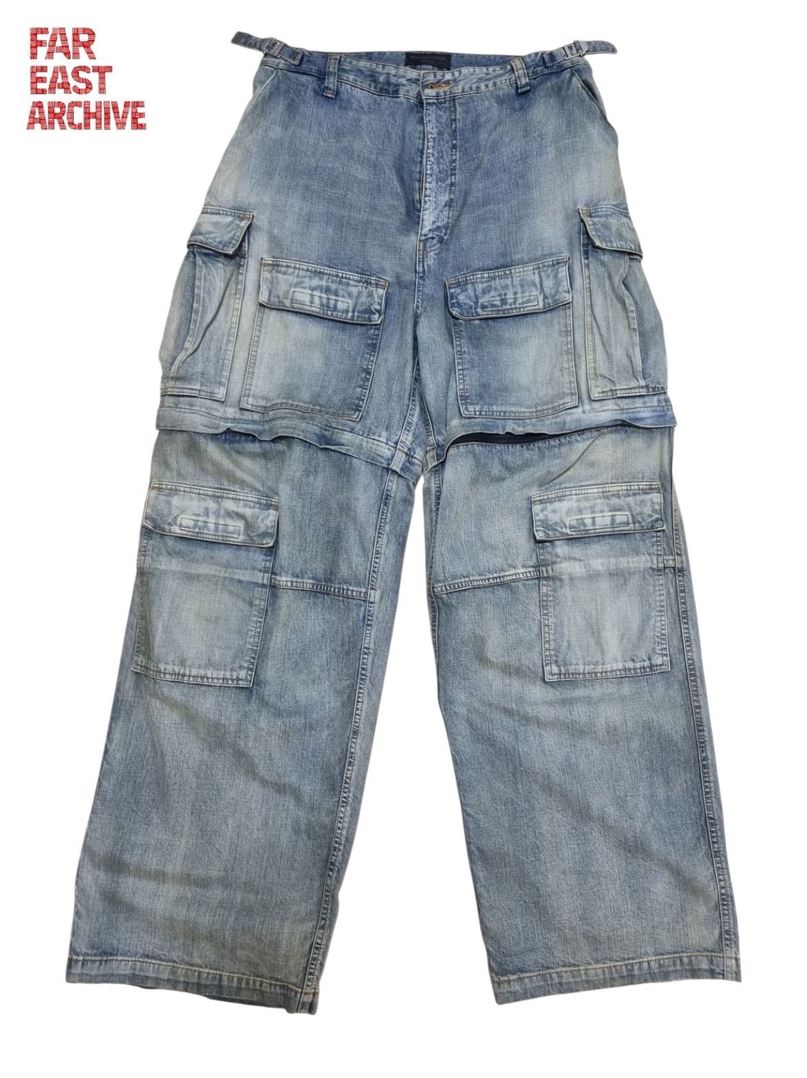 Balenciaga Balenciaga Japanese Convertible Cargo Denim Pants Size US 32 / EU 48 - 1 Thumbnail