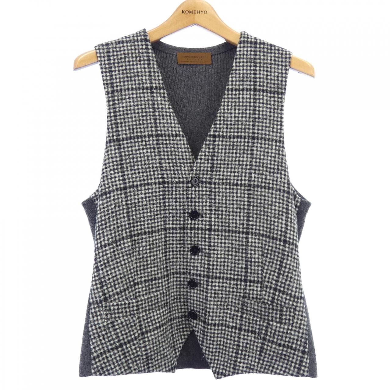Other Other TOMORROW LAND Vest Others Tops 61-02-15-02021 DUTY FREE for USA Size ONE SIZE - 1 Thumbnail