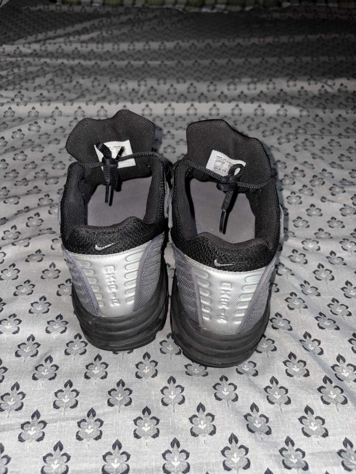 Nike Max Air Nikes Size US 12 / EU 45 - 4 Thumbnail