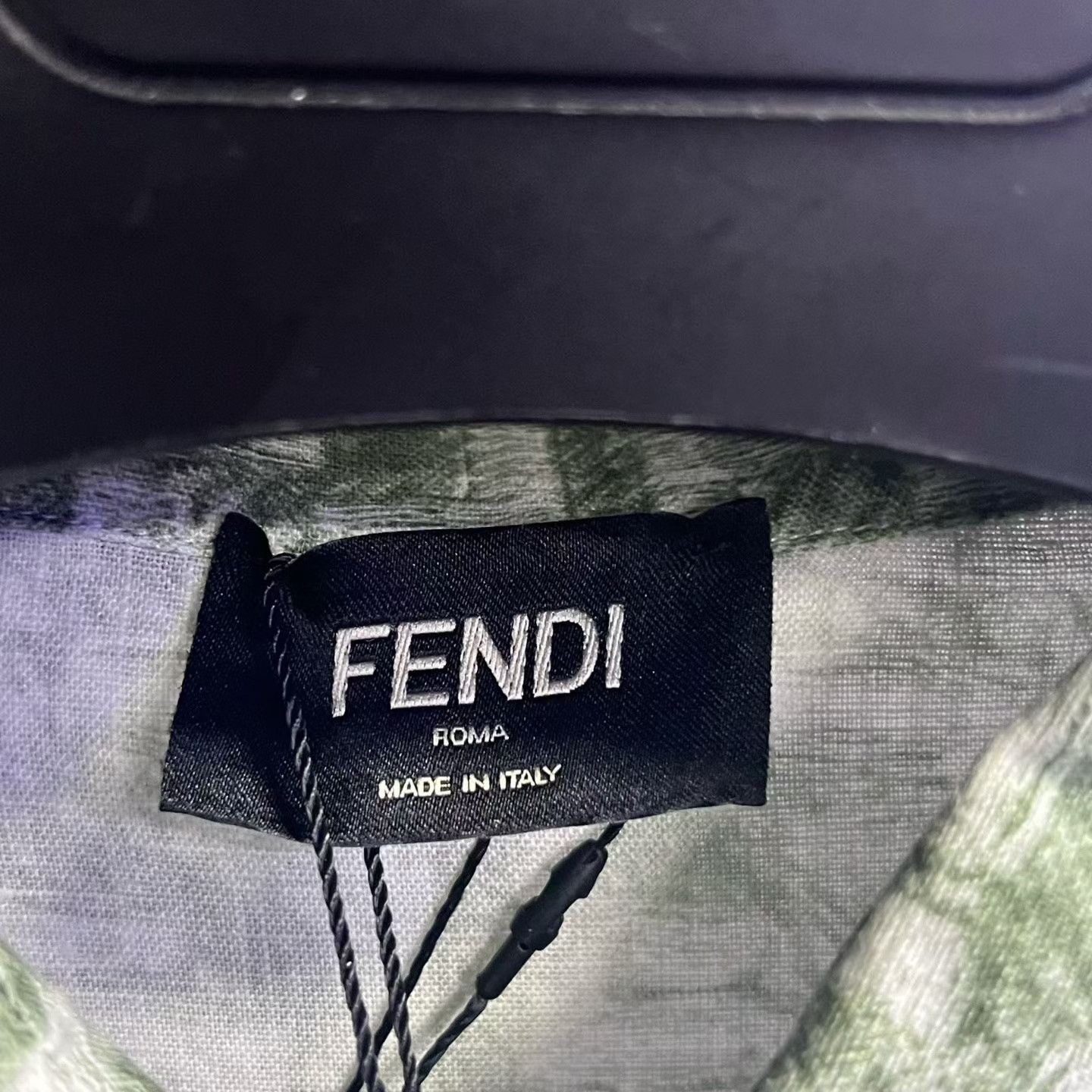 Fendi Fendi 2024 Green Logo Print Short-Sleeve Shirt Size US M / EU 48-50 / 2 - 3 Thumbnail