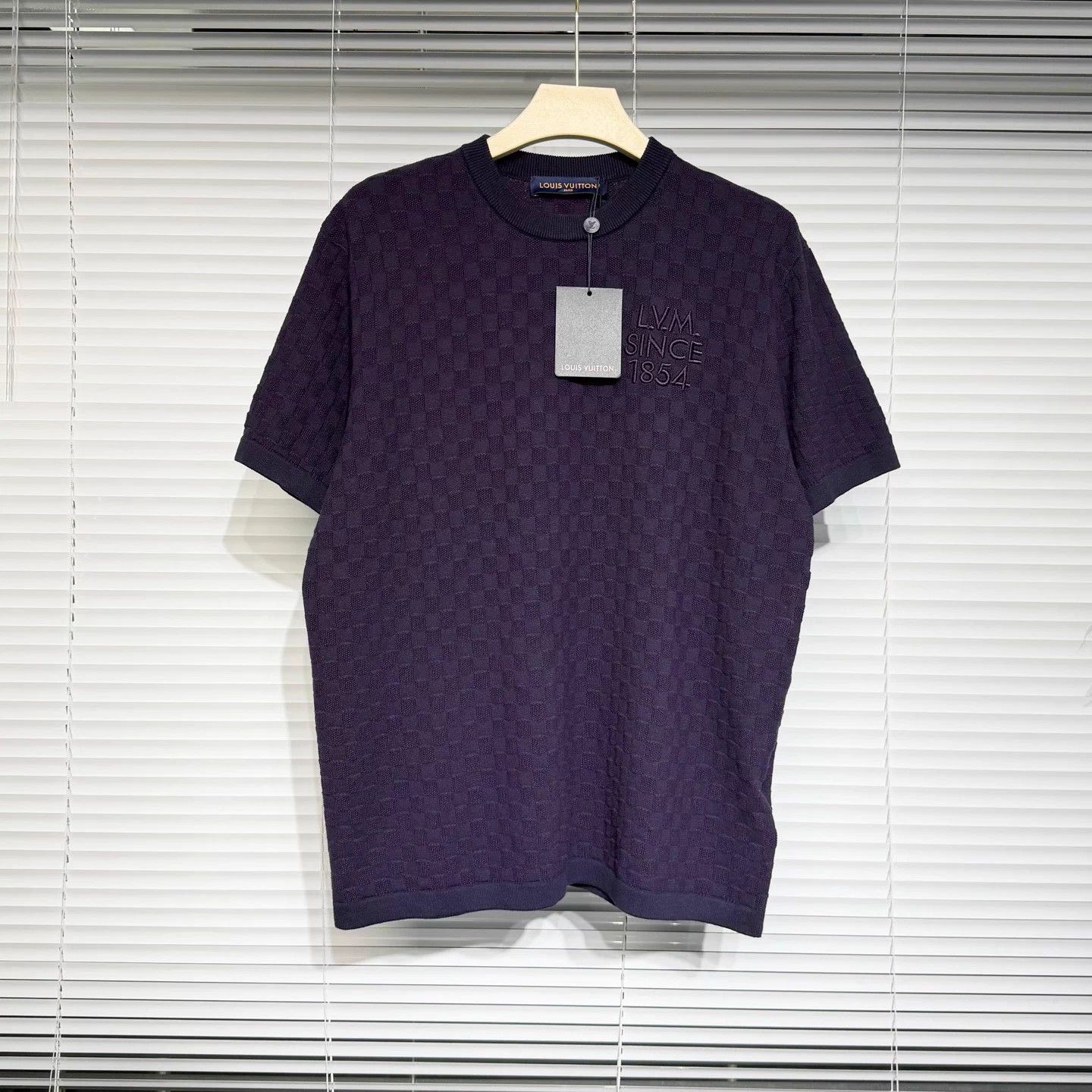 Louis Vuitton LV short-sleeve tee purple Damier embroidered logo SS26 L Size US L / EU 52-54 / 3 - 1 Thumbnail