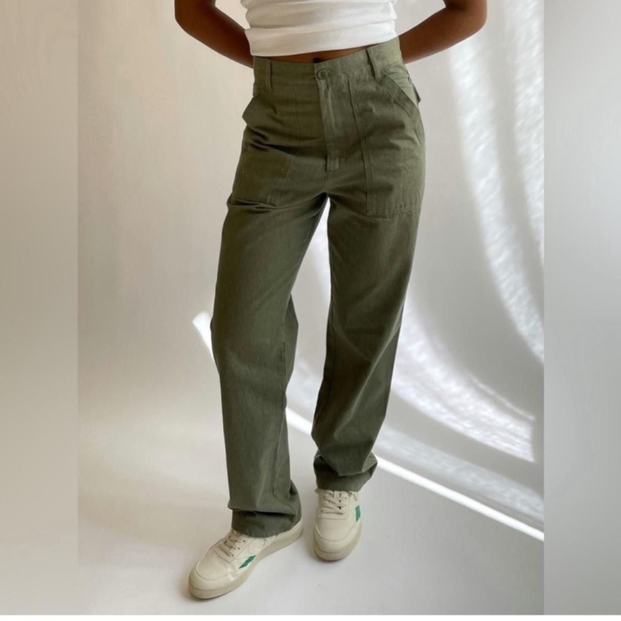 Other Djerf Avenue Go To Pants Green Size 28" / US 6 / IT 42 - 1 Thumbnail
