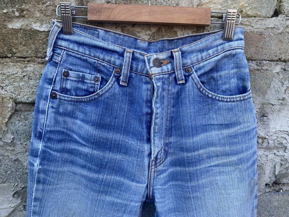 Levi's Levi's W557 Flare Distressed Vintage Jeans Size 26" / US 2 / IT 38 - 5 Thumbnail