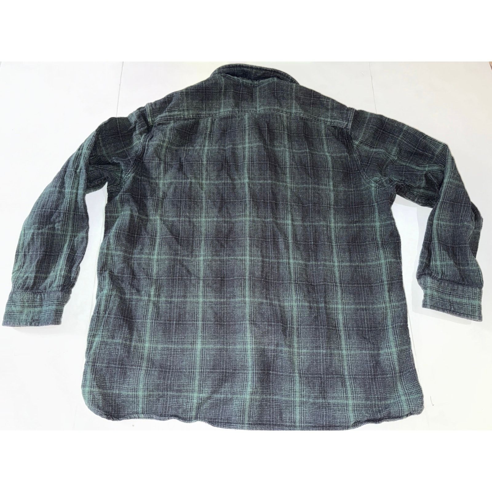 Levi's Levis men’s relaxed button up xl green plaid Size US XL / EU 56 / 4 - 3 Thumbnail