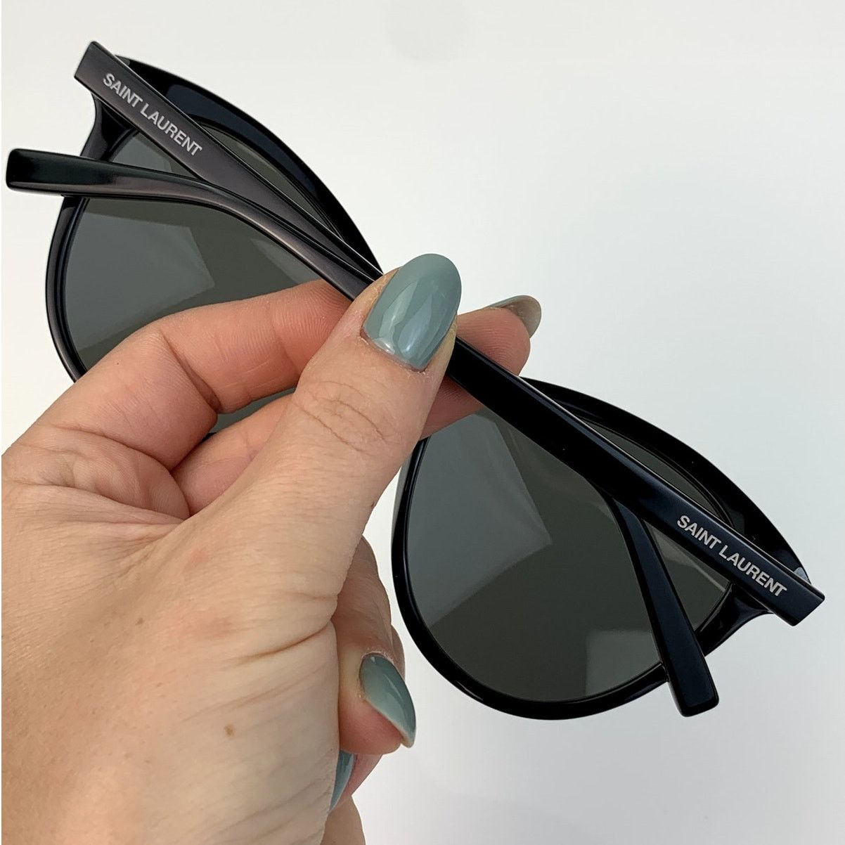 Yves Saint Laurent NEW SAINT LAURANT SUNGLASSES SL456 001 Black Women Authentic Size ONE SIZE - 9 Thumbnail
