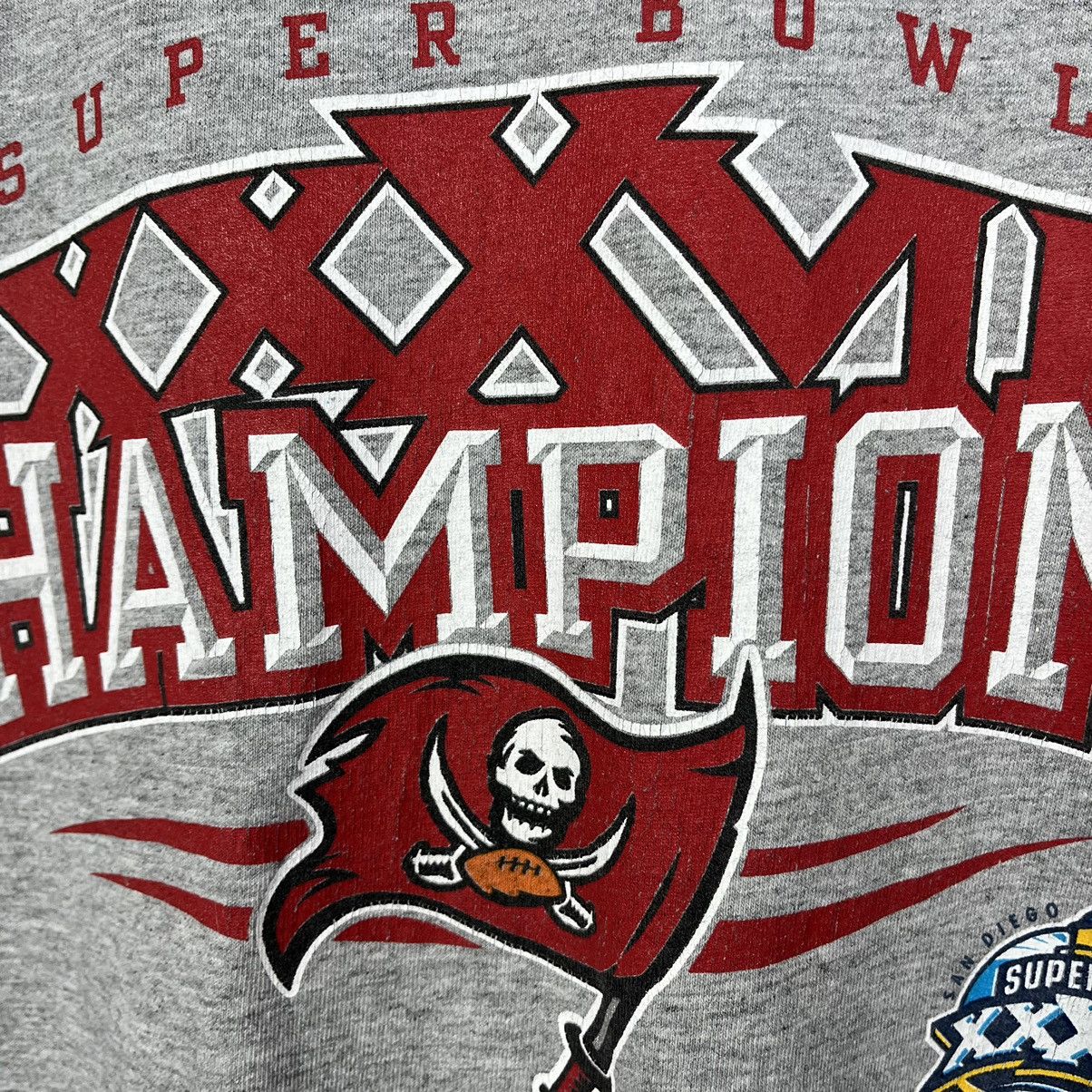 Lee Vintage NFL Tampa Bay Buccaneers LEE Super Bowl tee 2003 Size US M / EU 48-50 / 2 - 11 Thumbnail