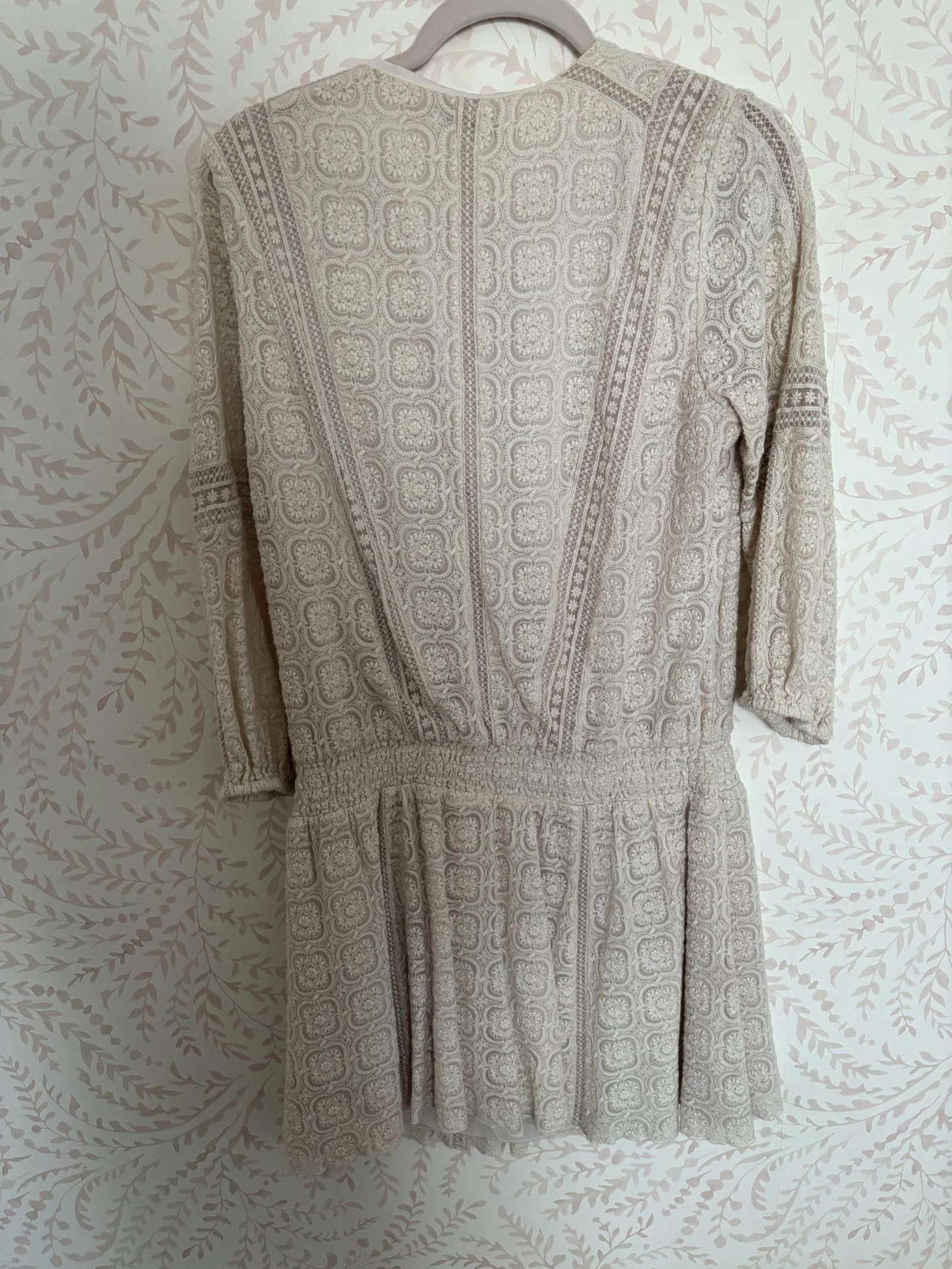 Designer EUC Alice + Olivia Stylish Cream Dress with Embroidery Size XL / US 12-14 / IT 48-50 - 5 Thumbnail