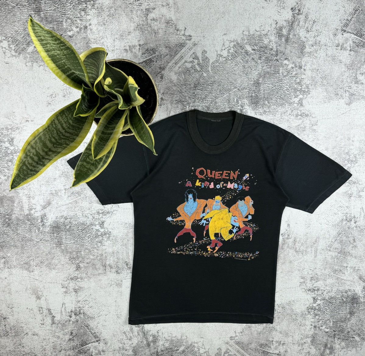 Vintage 1986 Queen A Kind of Magic Tour 80S Music T Shirt