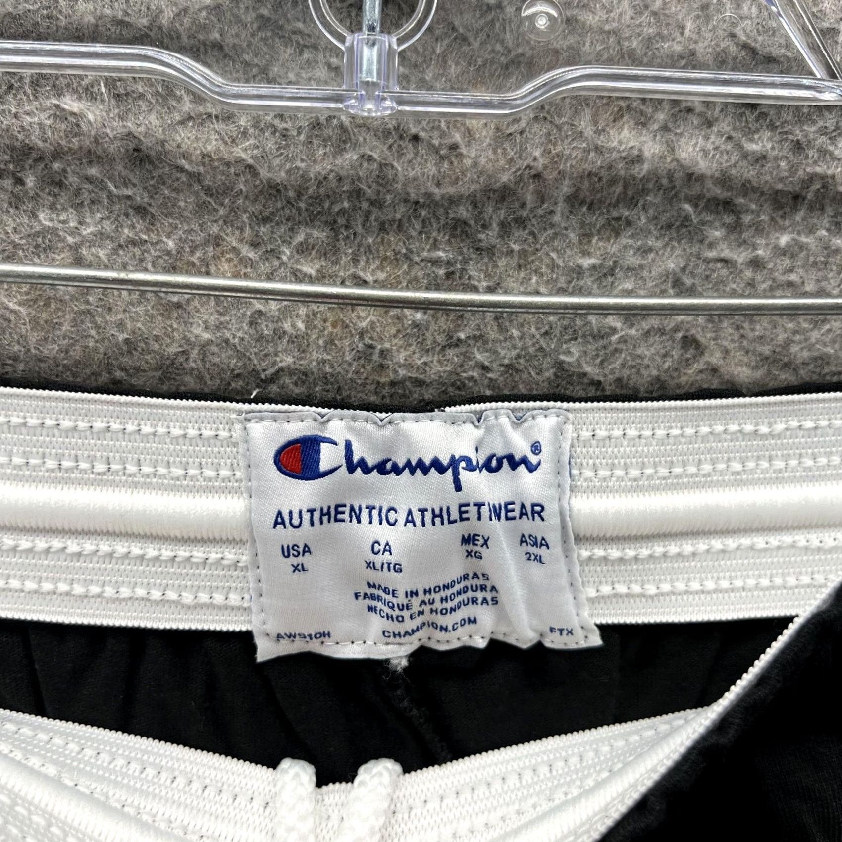 Champion Champion Jersey Shorts Mens XL Black 9 Inch Athletic Gym Drawstring Pockets Size US XL / EU 56 / 4 - 3 Thumbnail