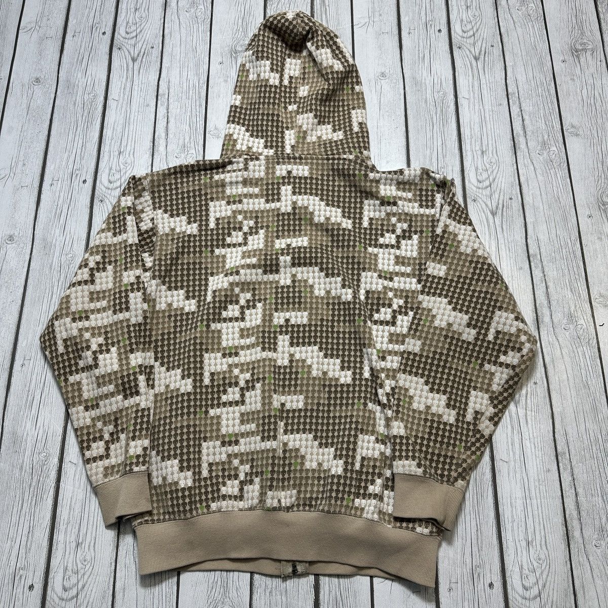 Vintage Vintage Silver Point Skull hoodie Size US L / EU 52-54 / 3 - 2 Thumbnail