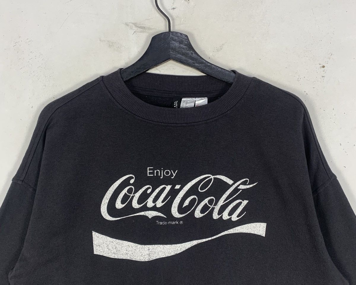 Coca Cola Coca Cola DIVIDED Clothing Streetwear Outwear Sweatshirt Size US L / EU 52-54 / 3 - 7 Thumbnail