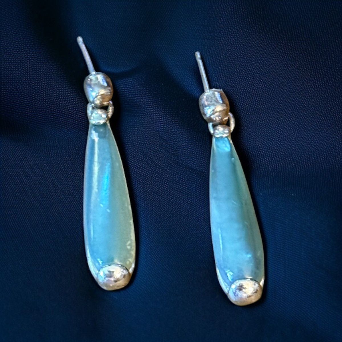 Liz Claiborne Vintage Liz Claiborne mop teardrop dangle earrings Size ONE SIZE - 1 Thumbnail
