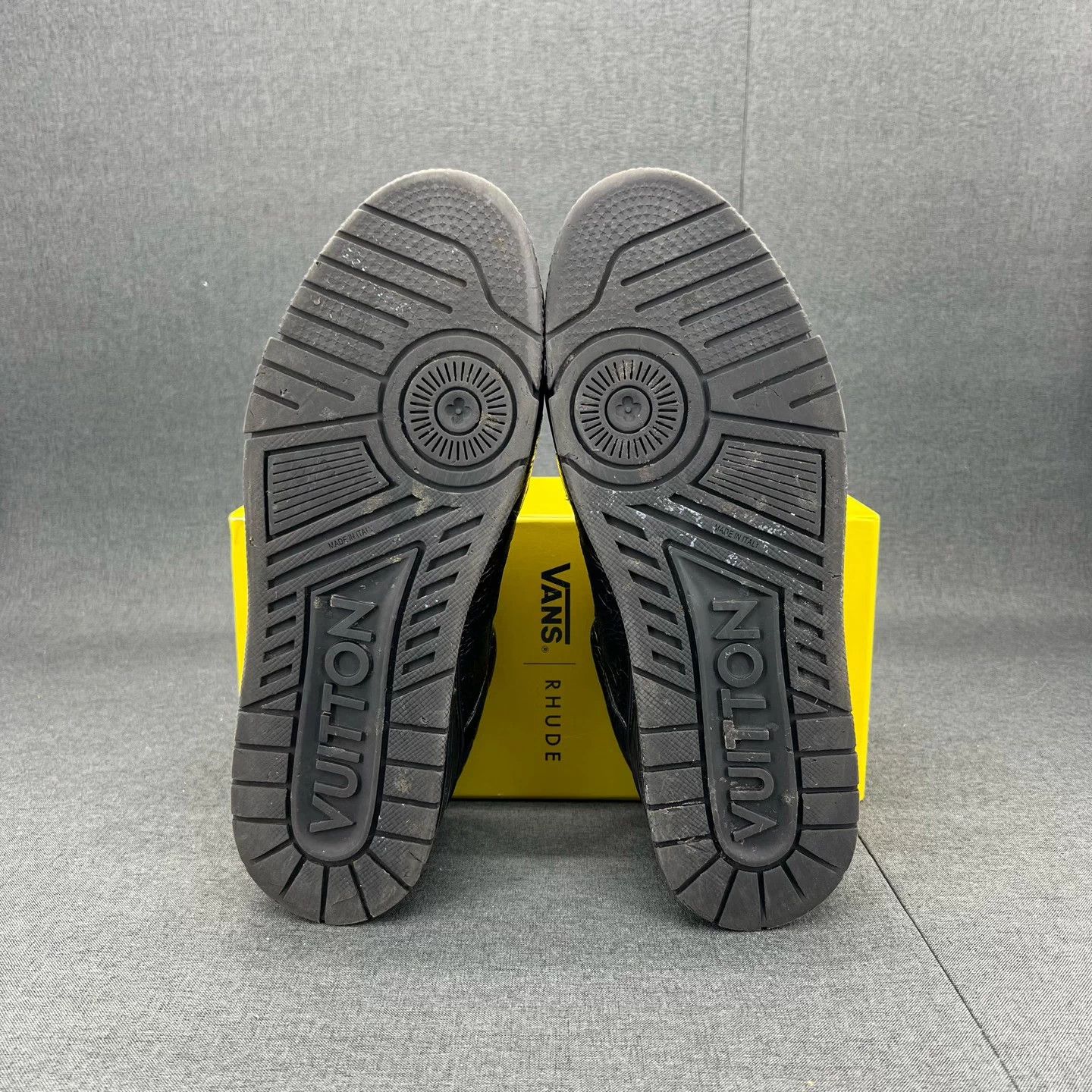 Louis Vuitton LV Trainer Black Embossed Men's 9.5 Good Size US 9.5 / EU 42-43 - 6 Thumbnail