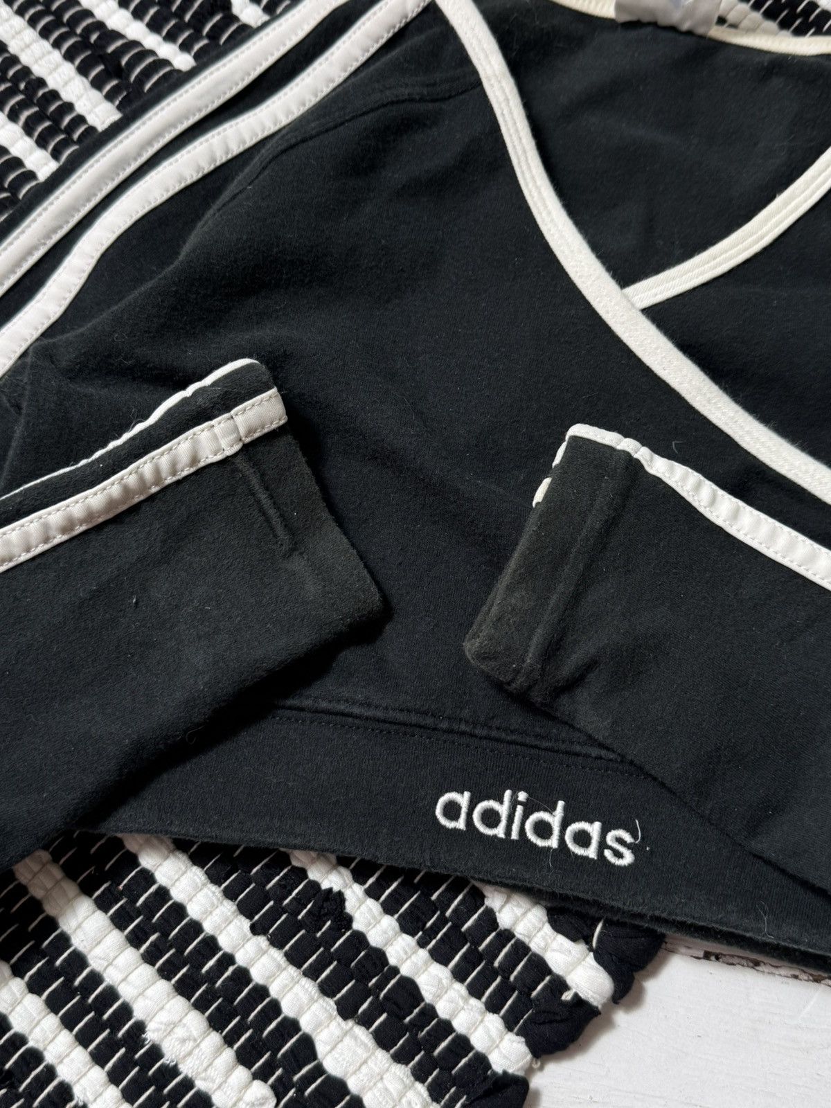 Adidas VINTAGE ADIDAS 2000s CROP LONG SLEEVE Size S / US 4 / IT 40 - 5 Thumbnail