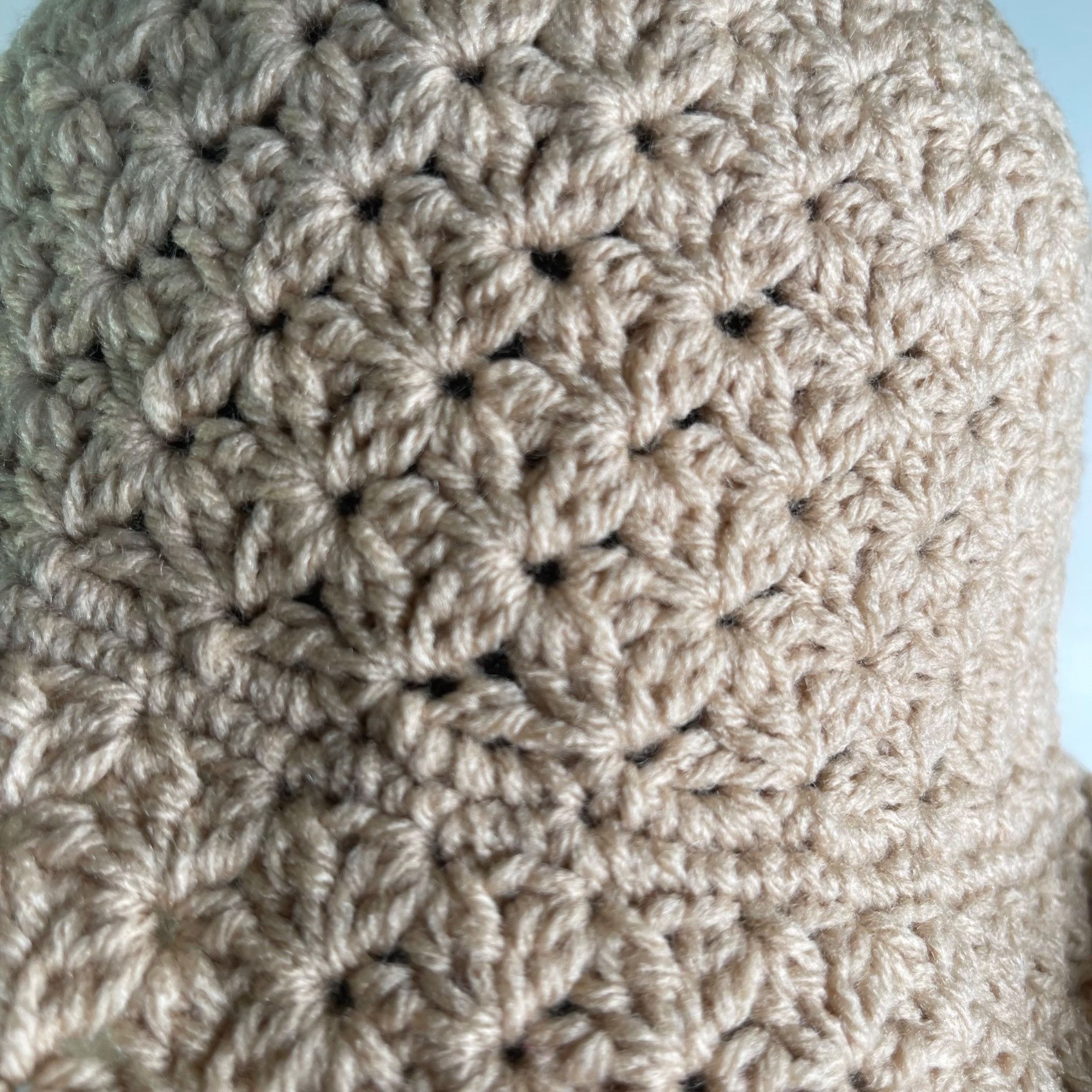Handmade Crochet Cloche Bucket Hat Retro Style Tan / Beige Handmade A Size ONE SIZE - 10 Thumbnail
