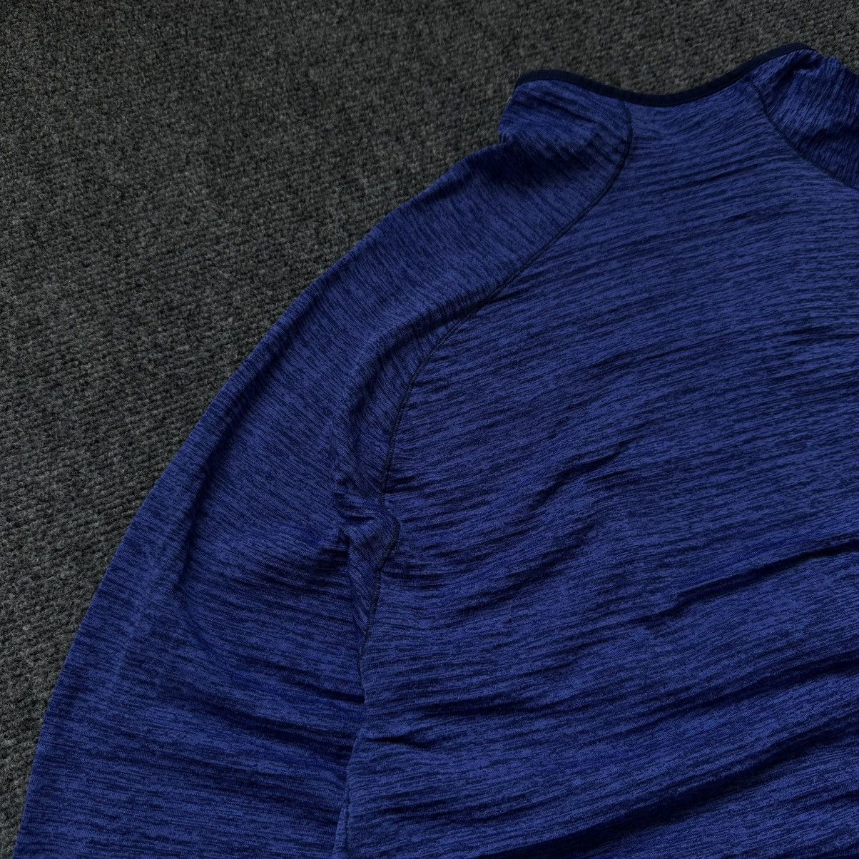 Nike VTG Mans Nike Dry - Fit Long-sleeve T-shirts Sport-wear Size US XL / EU 56 / 4 - 15 Thumbnail
