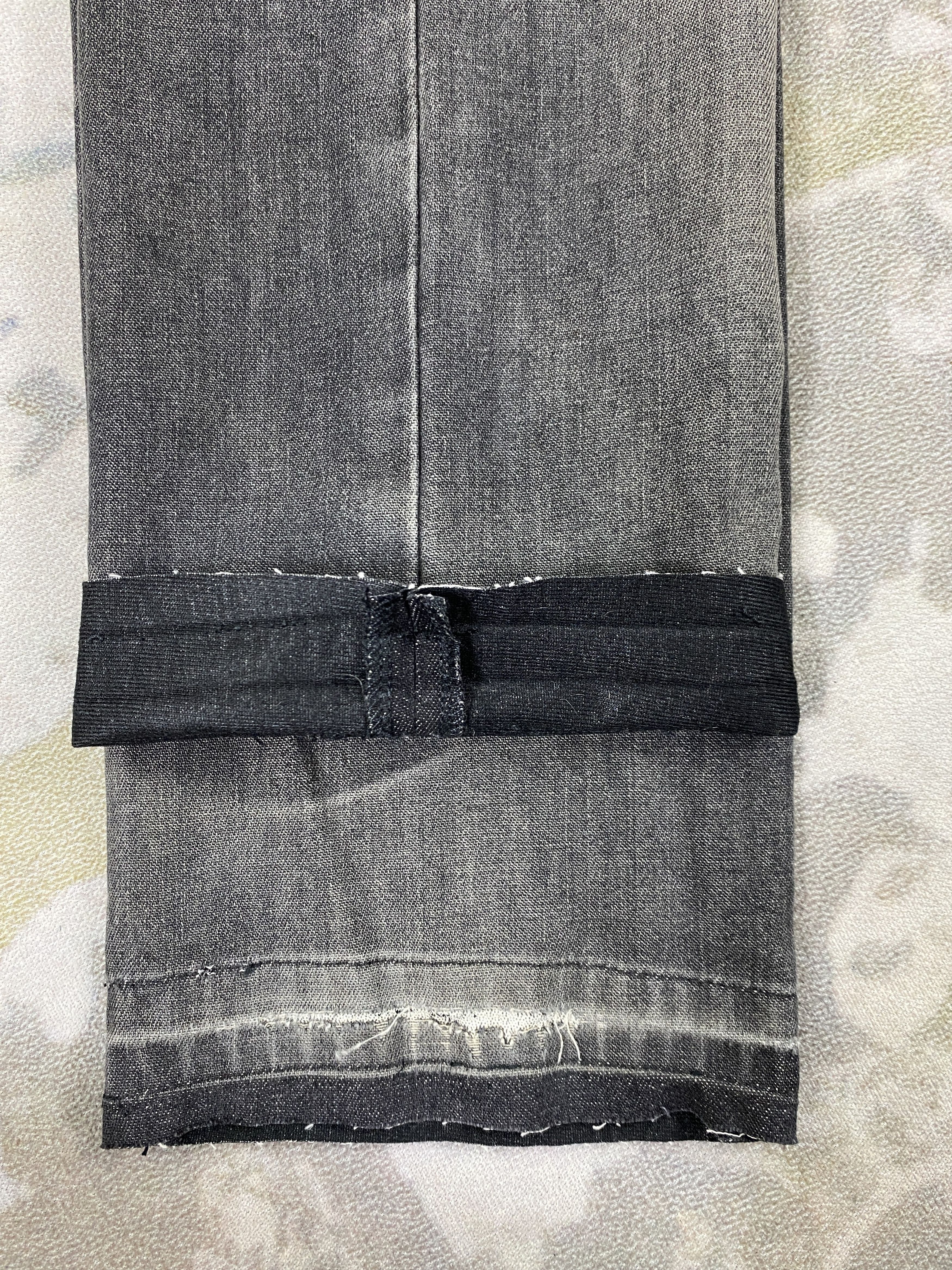 If Six Was Nine Distressed Black Uniqlo Jeans 30x27.5 Denim- JN3730 Size US 30 / EU 46 - 11 Thumbnail
